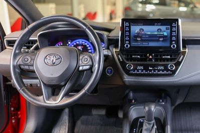 Toyota Corolla 2.0 Hybrid Style