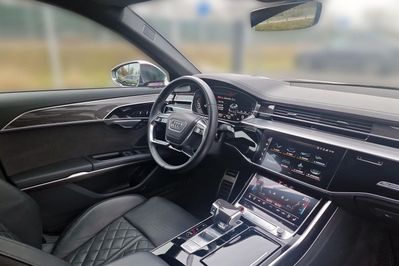 Audi A8 S8 TFSI mHEV quattro Tiptr.