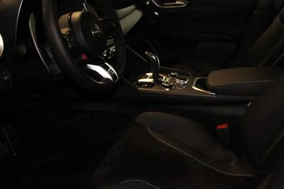 Alfa Romeo Giulia 2.9 Bi Turbo V6 Quadrifoglio