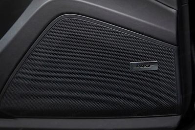 Porsche Cayenne Black Edition