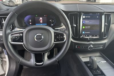 Volvo XC60 B4 B R-Design