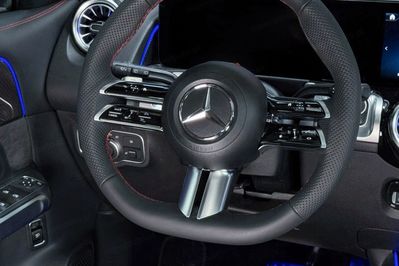 Mercedes GLB 200 AMG Line