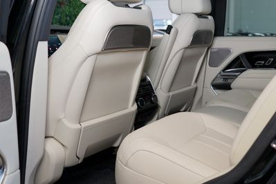 Land Rover Range Rover 4.4 V8 P530 Autobiography SWB