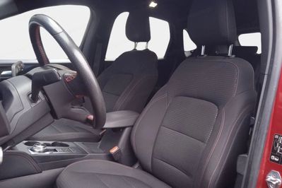 Ford Kuga 2.5 FHEV ST-Line