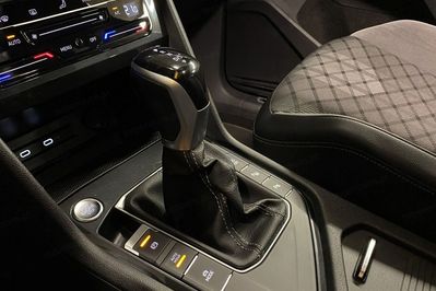 Volkswagen Tiguan 1.5 TSI DSG