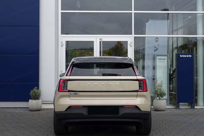 Volvo EX30 Single Motor Extended Range Ultra