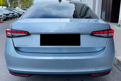 Skoda Superb Drive 1.5 TSI mHEV DSG