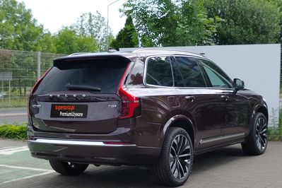 Volvo XC90 T8 AWD Plug-In Hybrid Ultra Bright