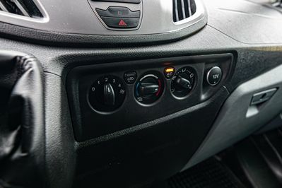 Ford Transit Kombi L3H2