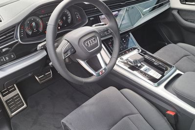Audi Q7 45 TDI quattro S Line