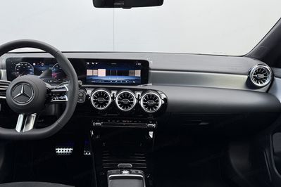 Mercedes CLA 200  AMG Line