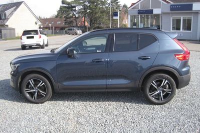 Volvo XC40 B3 Plus Dark