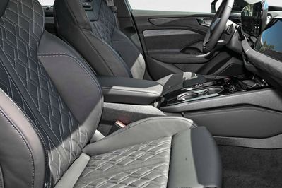 Audi A6 TDI quattro S line