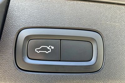 Volvo XC60 B4 D AWD Inscription aut