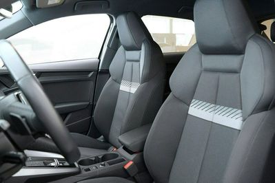 Audi A3 35 TFSI mHEV S Line S tronic