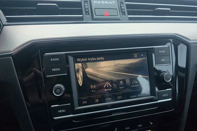 Volkswagen Passat 1.5 TSI EVO Elegance