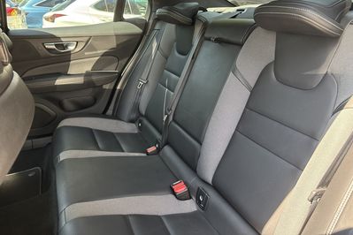 Volvo S60 B4 B R-Design