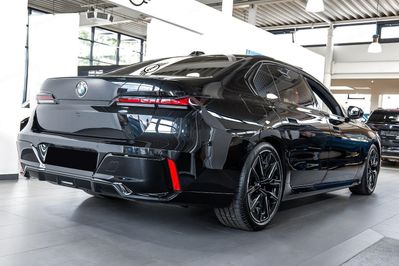 BMW Seria 7 740d xDrive M Sport