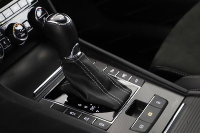 Skoda Superb 2.0 TDI SCR 4x4 Sportline DSG