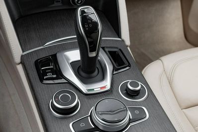 Alfa Romeo Stelvio 2.0 Turbo 6C Villa D'este Q4 aut