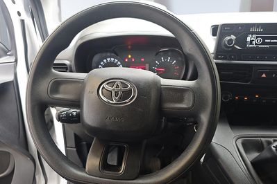 Toyota ProAce L2H1 Zabudowa Brygadowa