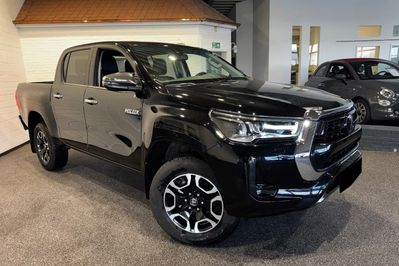 Toyota HiLux Executive D-4D mHEV Double Cab 4x4 aut