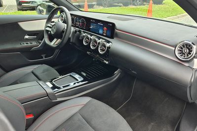 Mercedes Klasa A 200 Amg Line 7G-Dct