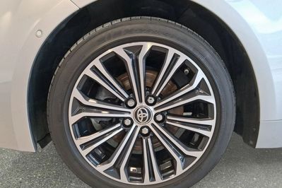 Toyota Corolla 2.0 Hybrid