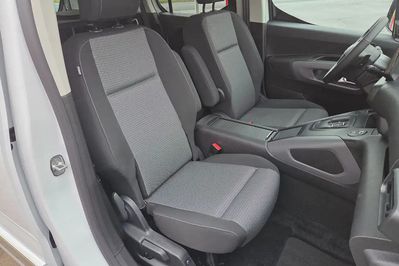 Toyota Proace City Verso Family L1H1 8AT