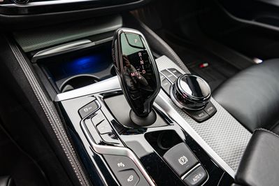 BMW Seria 5 M550d xDrive