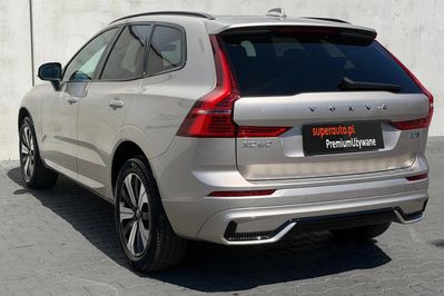 Volvo XC60 B5 B AWD Plus Dark