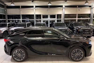 Lexus RX 450h+ Omotenashi 2.5 Hybrid Plug-in