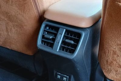 Lexus UX 200 Elegance 2WD
