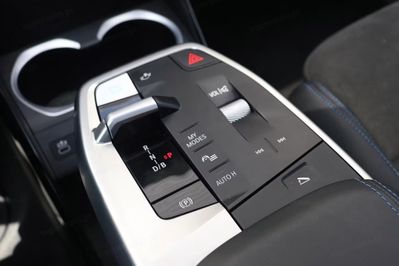 BMW iX1 eDrive20 M Sport