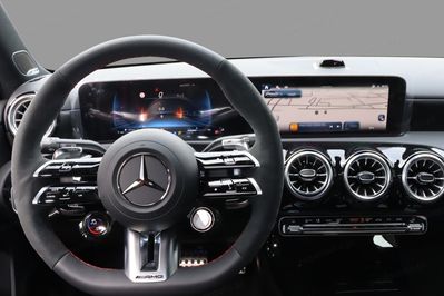 Mercedes A Klasa 45 S AMG 4-Matic +