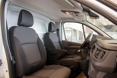 Renault Trafic dCi L2H1 Extra