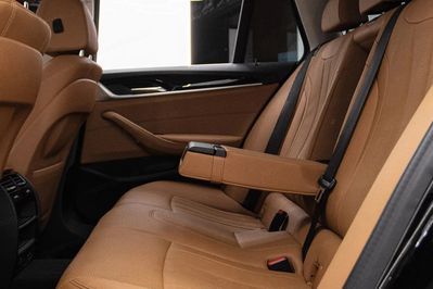 BMW Seria 5 530e Luxury Line sport-aut
