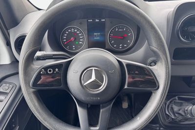 Mercedes Sprinter 317 CDI (długi)