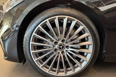 Mercedes Klasa C 180  Business Edition