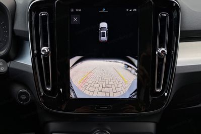 Volvo XC40 B3 Plus Dark