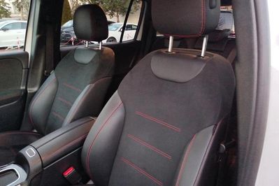 Mercedes GLB 200 mHEV 7G-DCT