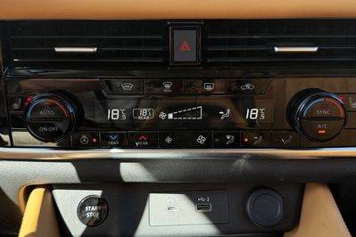 Nissan X-Trail VC-T e-POWER Tekna e-4ORCE