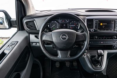 Opel Vivaro Kombi Extra Long L2H1