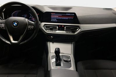 BMW Seria 3 320d mHEV sport-aut
