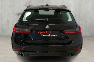 BMW Seria 3 Touring 320d Sport Line