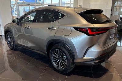 Lexus NX 350h Elegance 2.5 Hybrid AWD