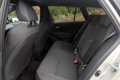 Suzuki Swace 1.8 Hybrid Premium Plus CVT