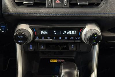 Toyota RAV4 2.5 Hybrid Selection 4x4