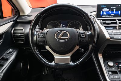 Lexus NX 200t Comfort AWD