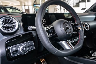 Mercedes CLA 220 4-Matic AMG Line